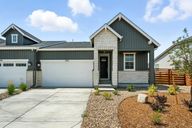 The Aurora Highlands Landmark Collection por Taylor Morrison en Denver Colorado