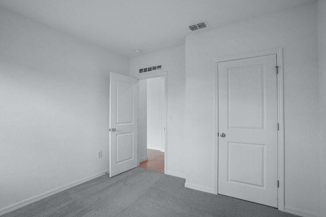 hj-fl-orlando-waterstone-azalea-lot-92-bedroom-05