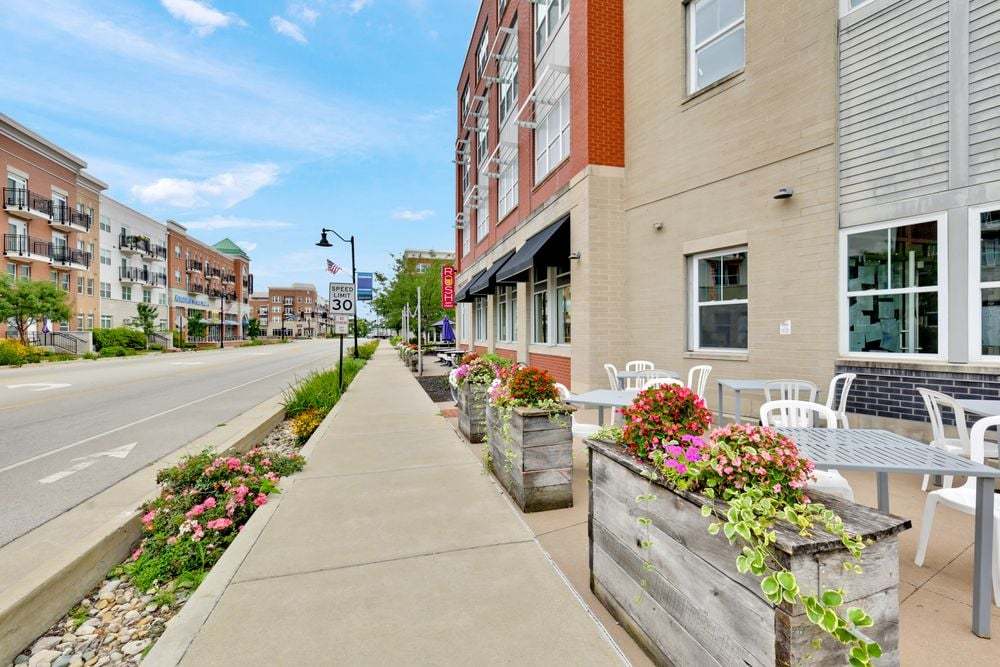 04 main street...