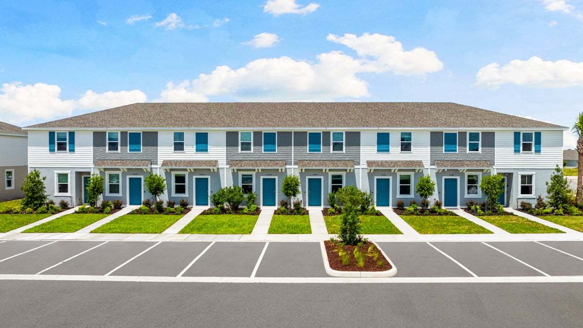 8-Plex Exterior