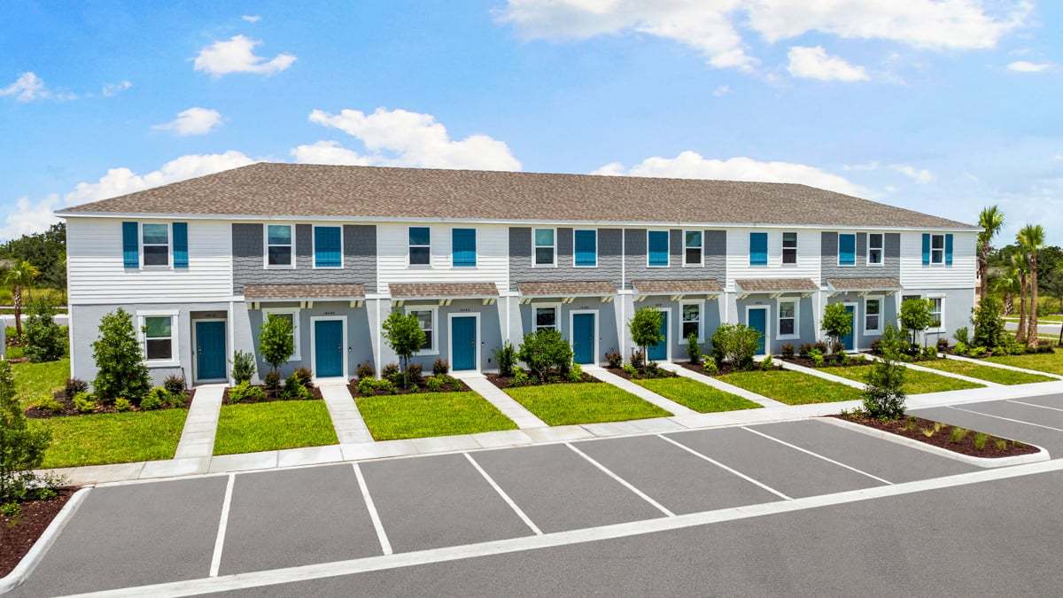 8-Plex Exterior