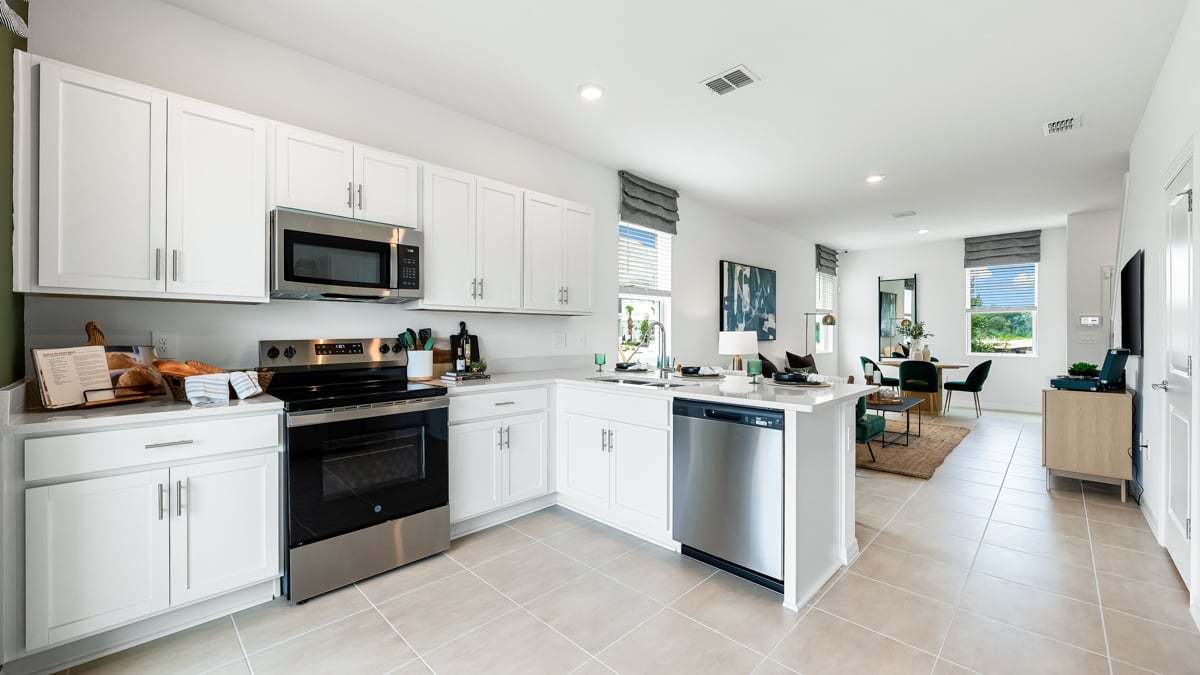 Hazel Model - The Towns at Firethorn-20 kitchen