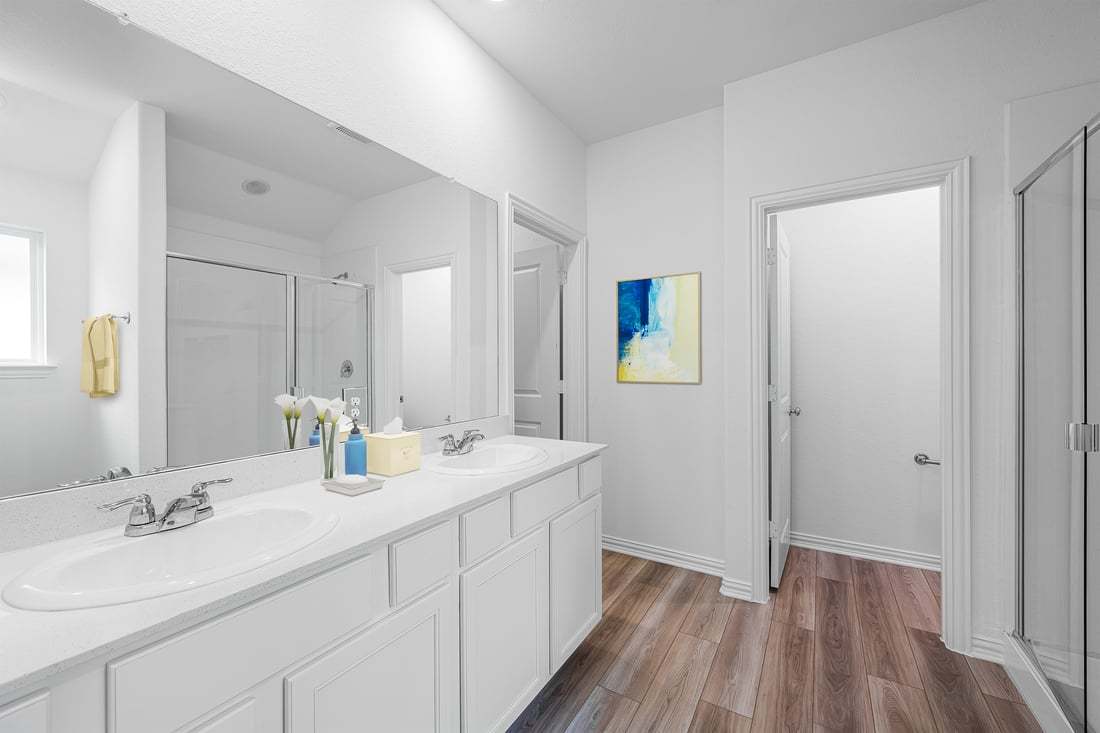 hj-tx-dallas-river-ridge-hutto-lot-22f-bathroom-04