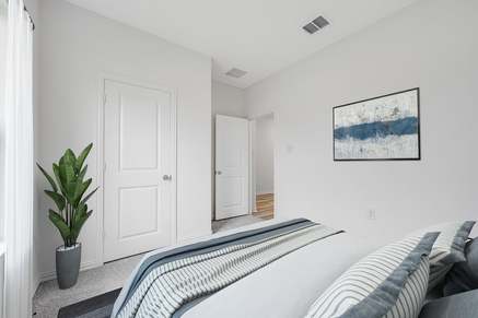 hj-tx-dallas-river-ridge-hutto-lot-22f-bedroom-07