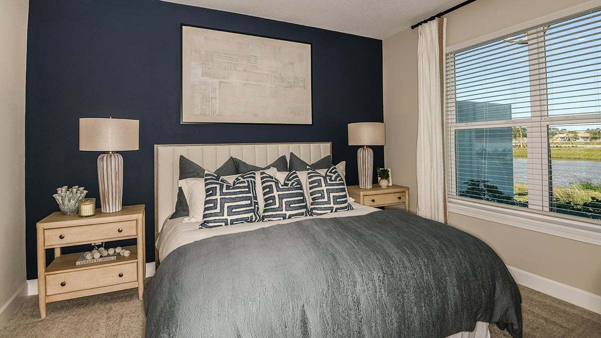 Esp-at-Center-Lake-Caicos-2610-1200x675