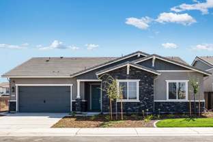 Plan 8 Glacier - Esplanade at Madeira Ranch: Elk Grove, California - Taylor Morrison