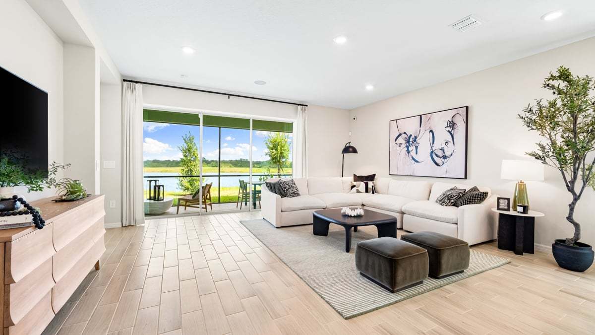 Firethorn Grenada Model-27 PS living