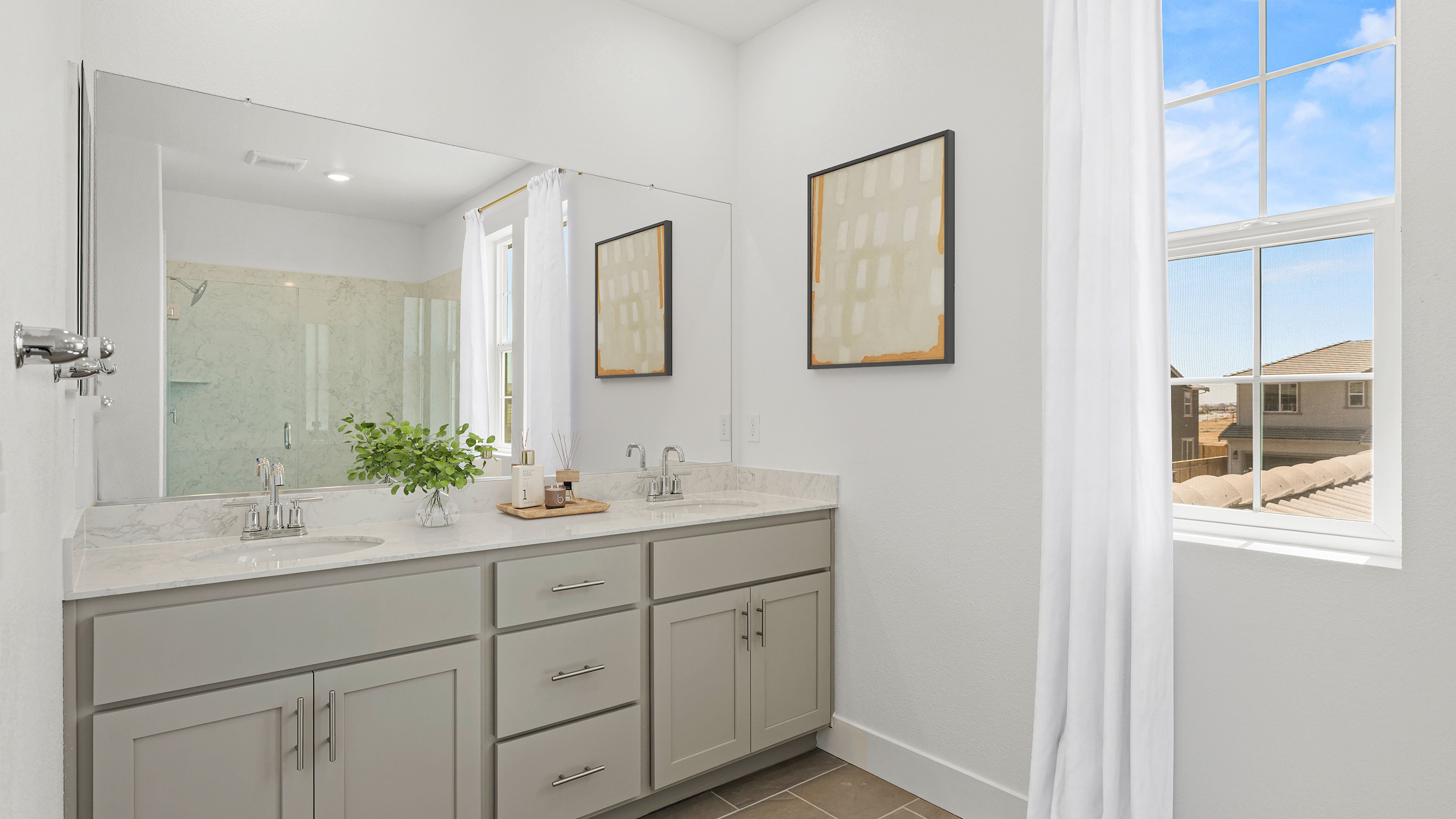 Manzanita Primary Bath