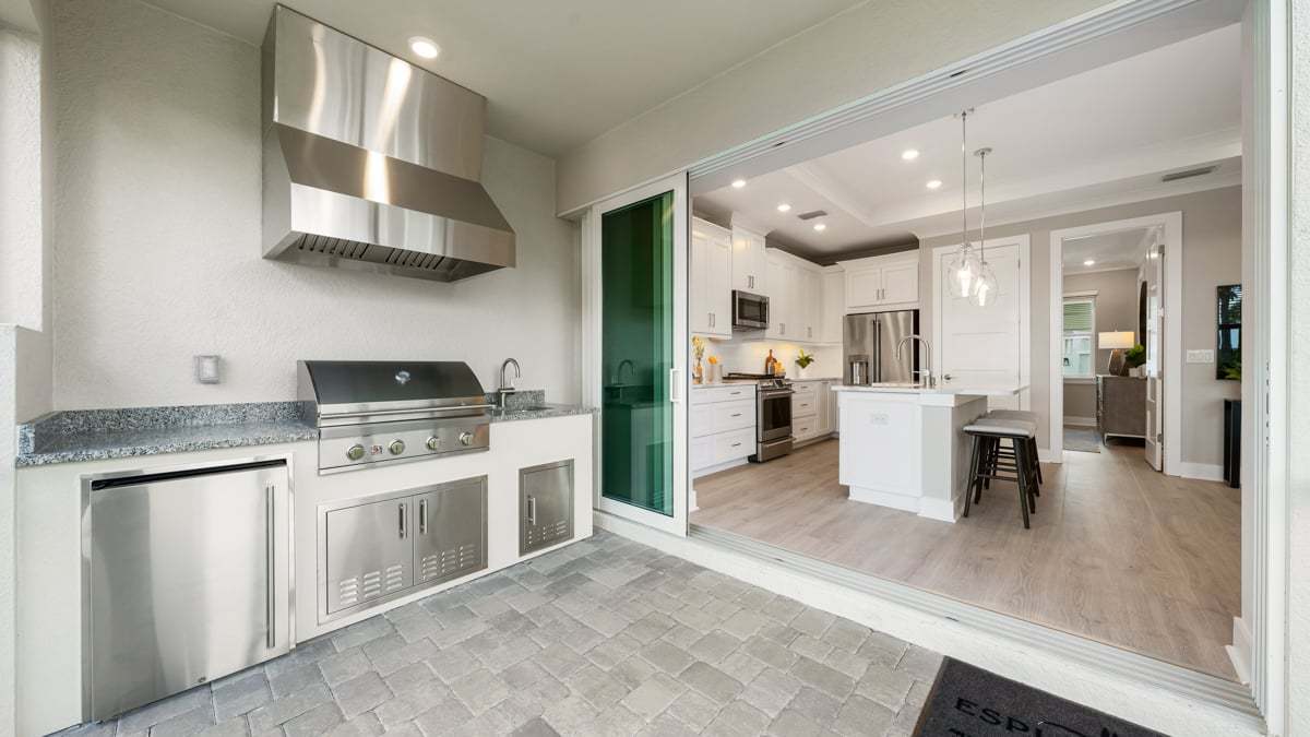 Esplanade At Azario - The Cottages - Luca...