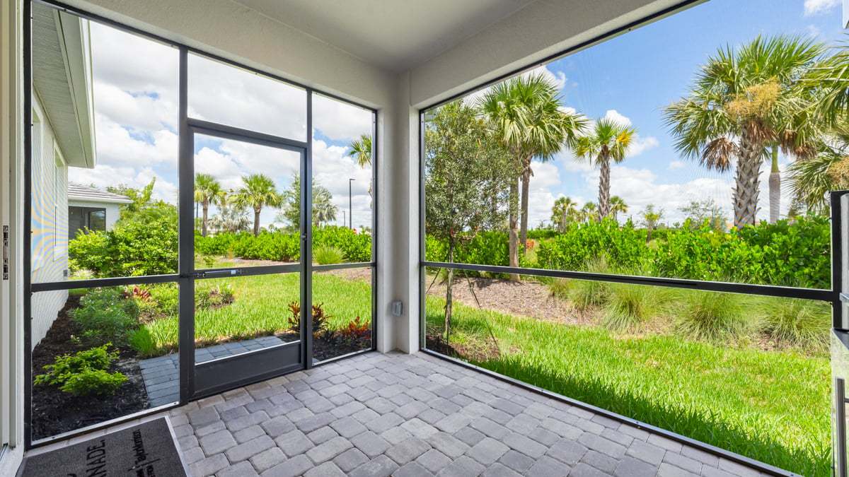 Esplanade At Azario - The Cottages - Luca...