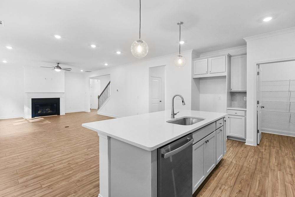 hj-ga-atlanta-stratford...