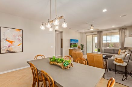 La Mira Discovery_Harlow_Dining and Gathering Room