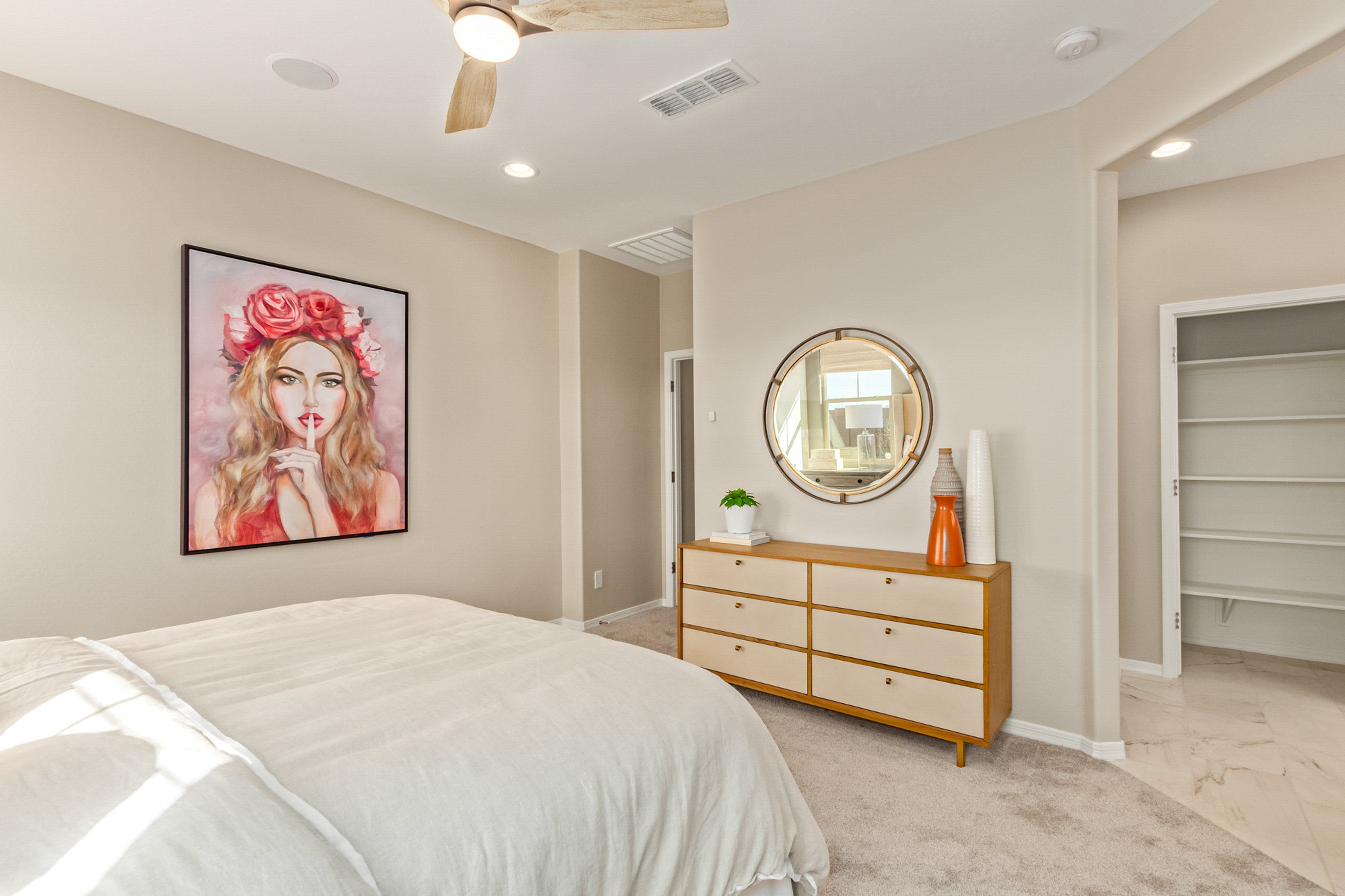 La Mira DiscoveryHarlowOwners Suite 2