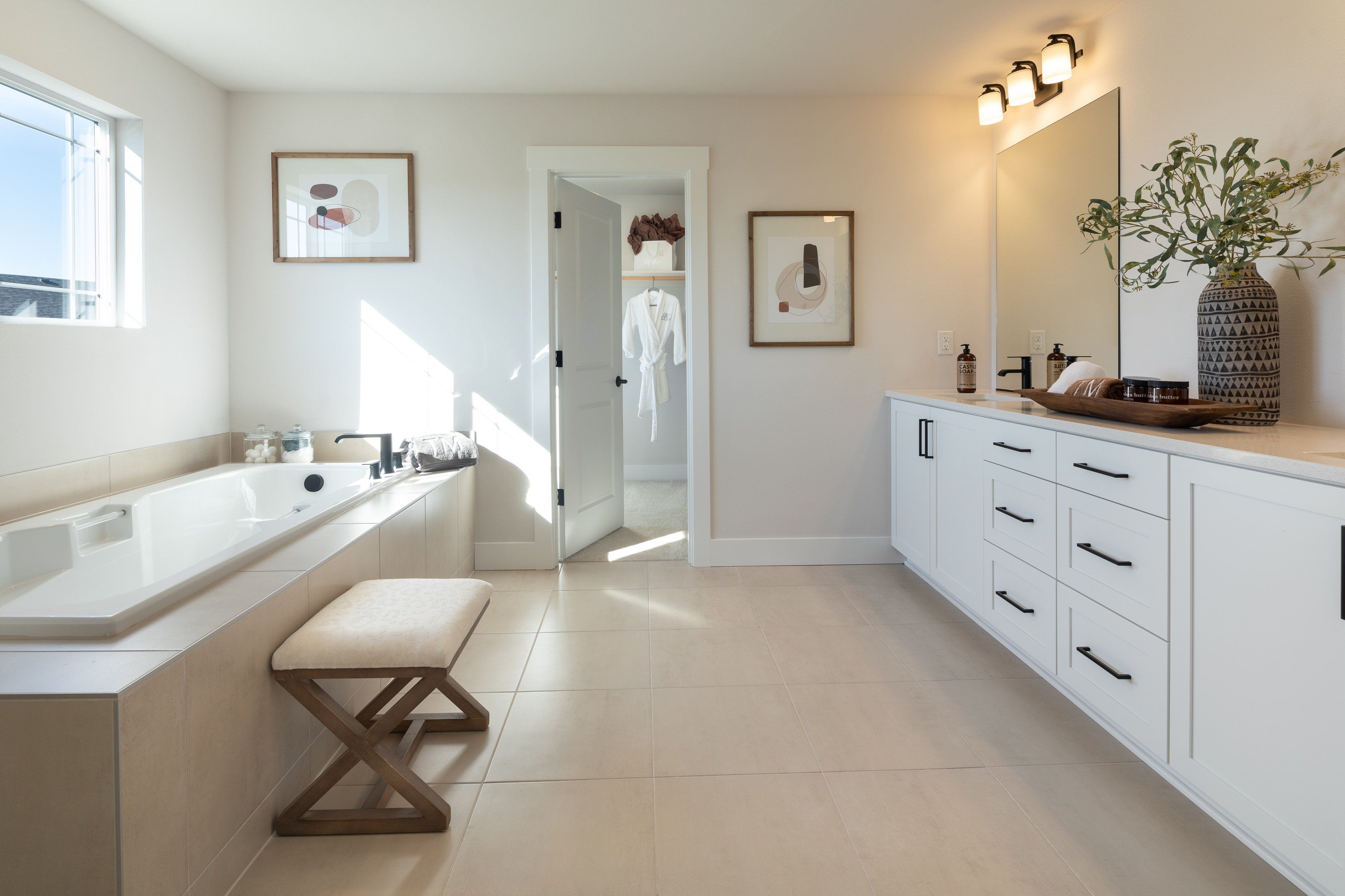 Ridgeline at Bethany Amethyst Primary Bathroom