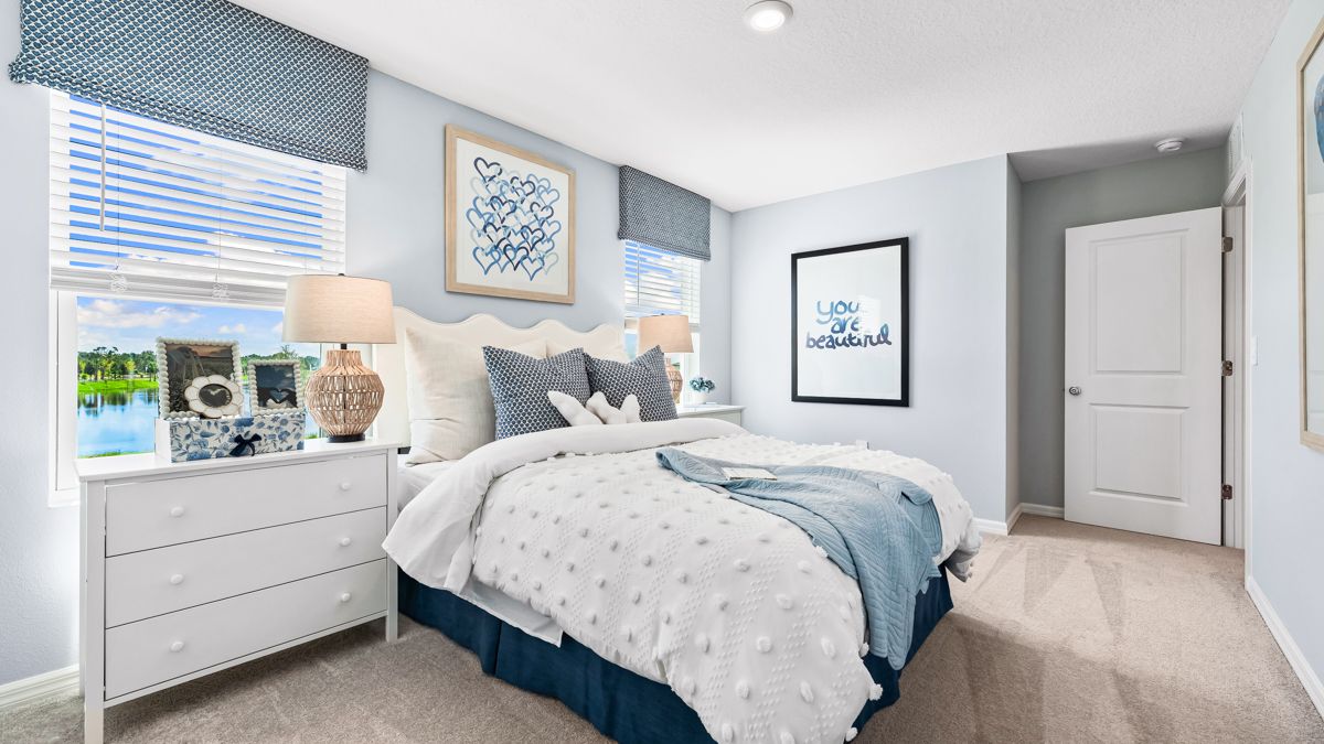 Firethorn Elm Model-40 bedrom