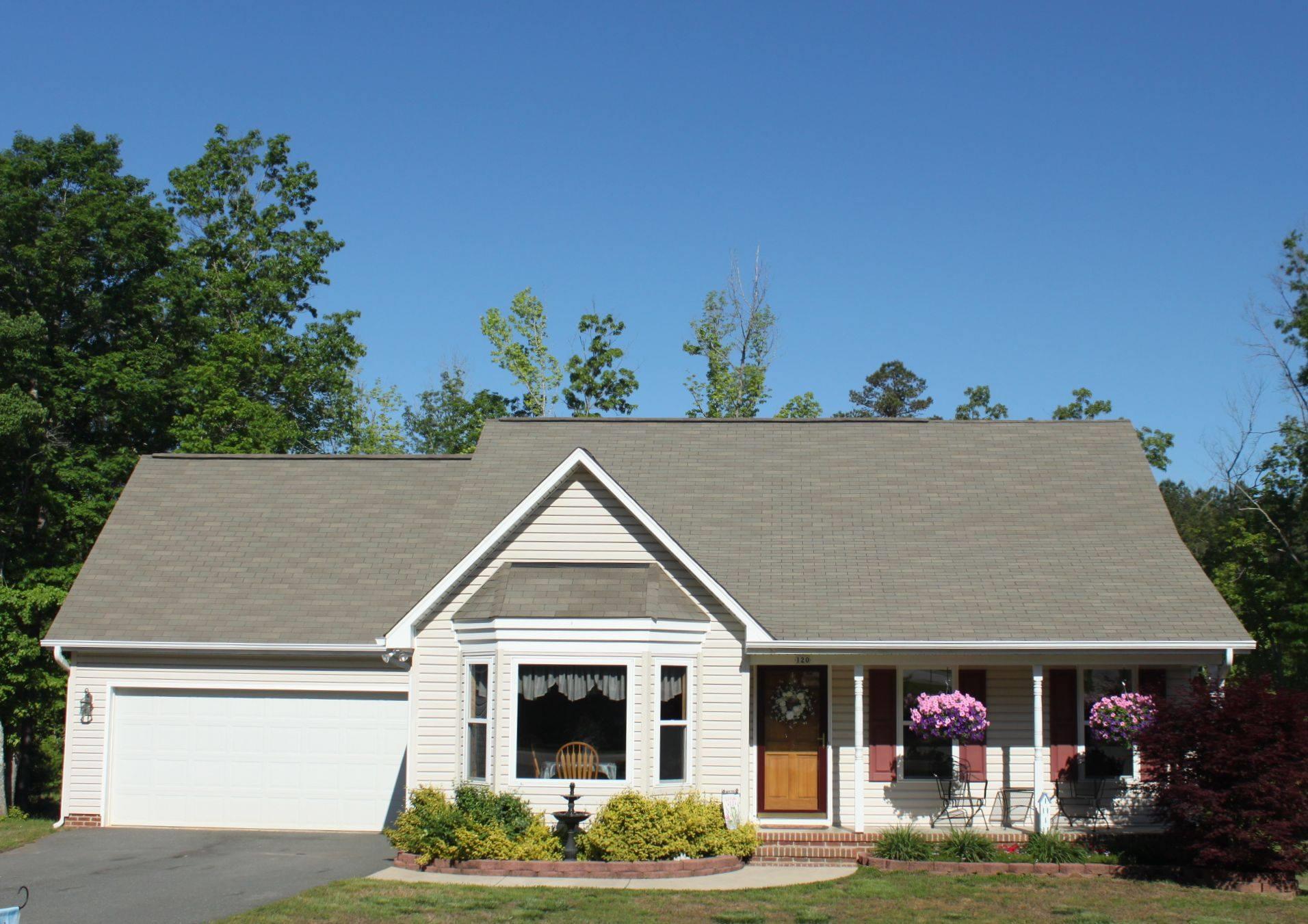 casa en The Groce Companies por The Groce Companies