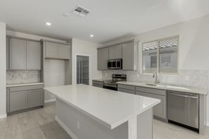 18368 W VILLA HERMOSA LN (Falcon)