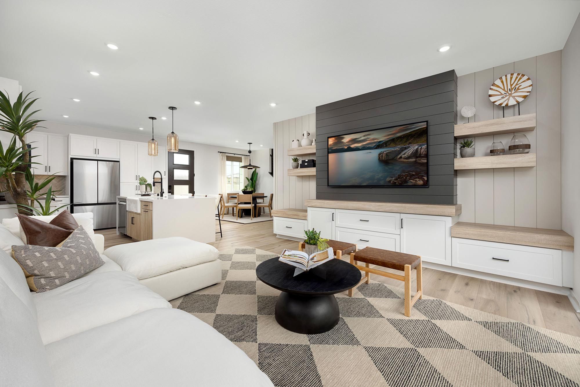 Peri por Risewell Homes en Riverside-San Bernardino California