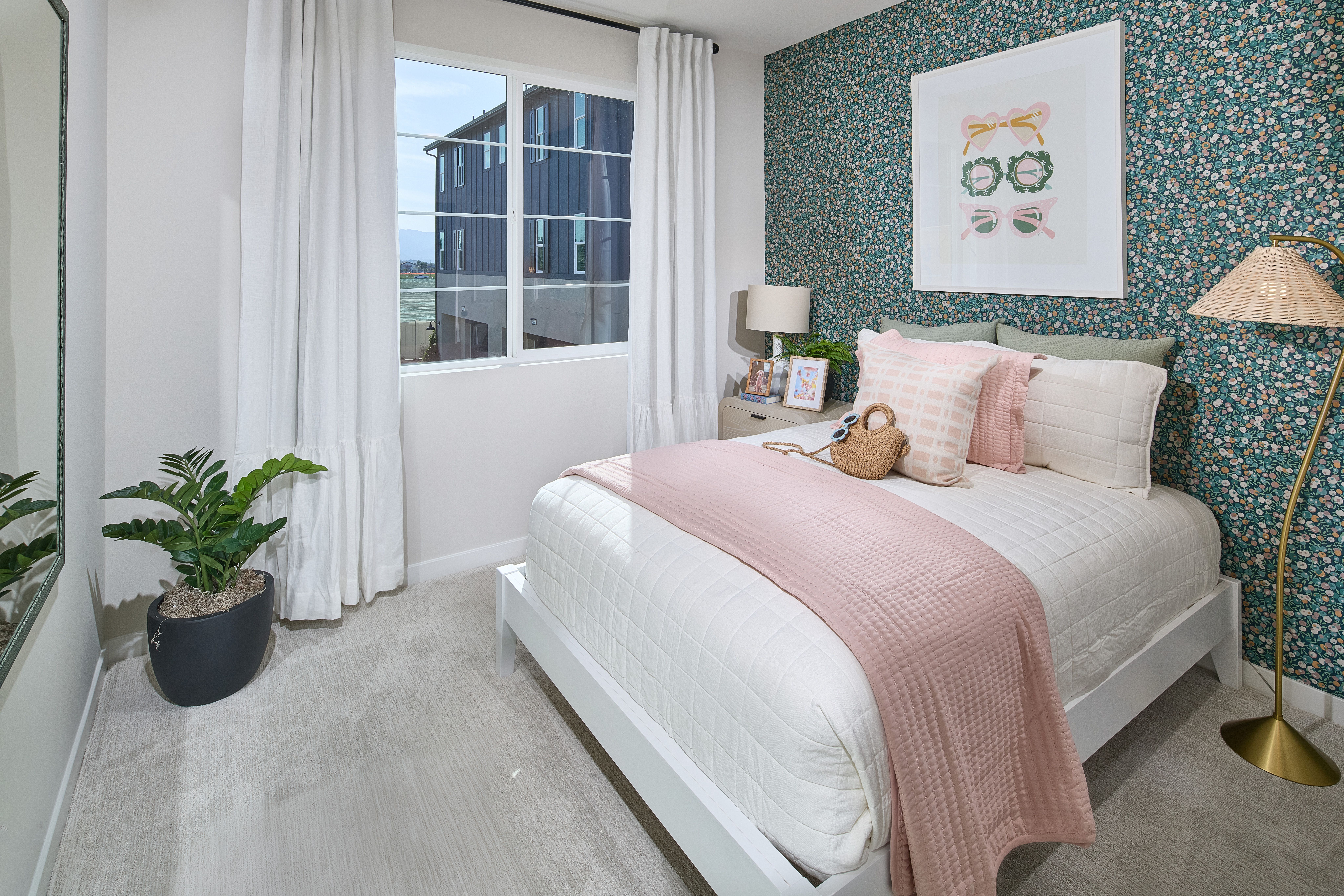 12634 Hampton Ave. Eastvale, CA 92880