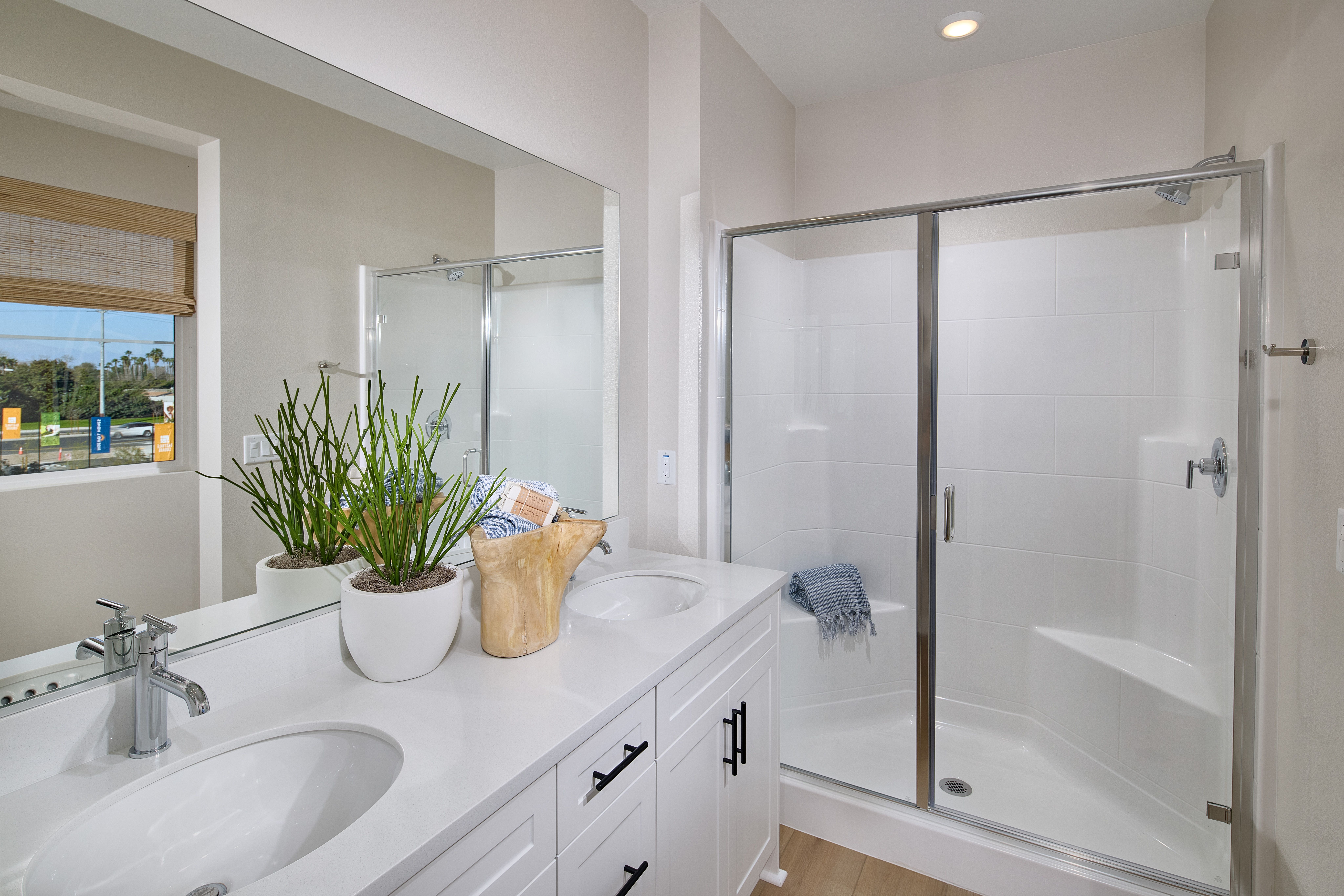 12634 Hampton Ave. Eastvale, CA 92880