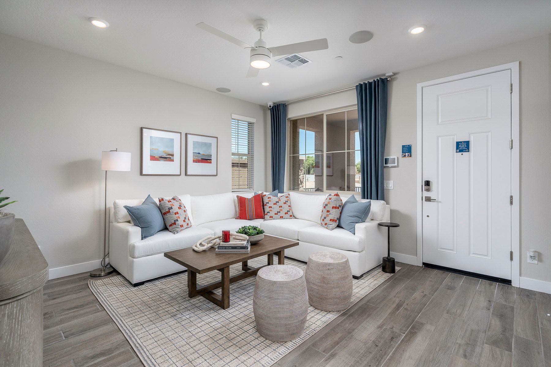casa en The Towns at Bella Storia por Risewell Homes