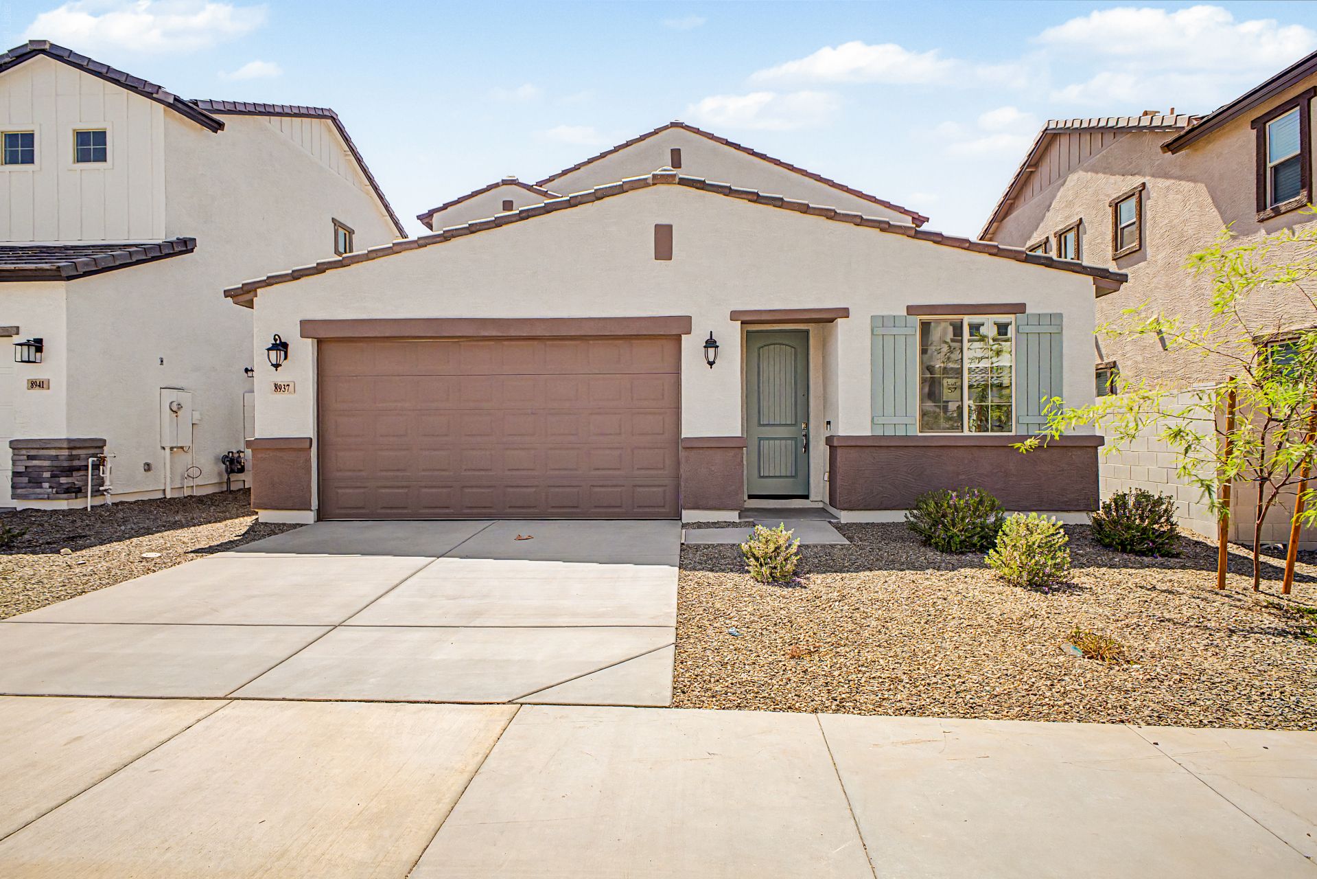 8937 E Covina St (Leo)
