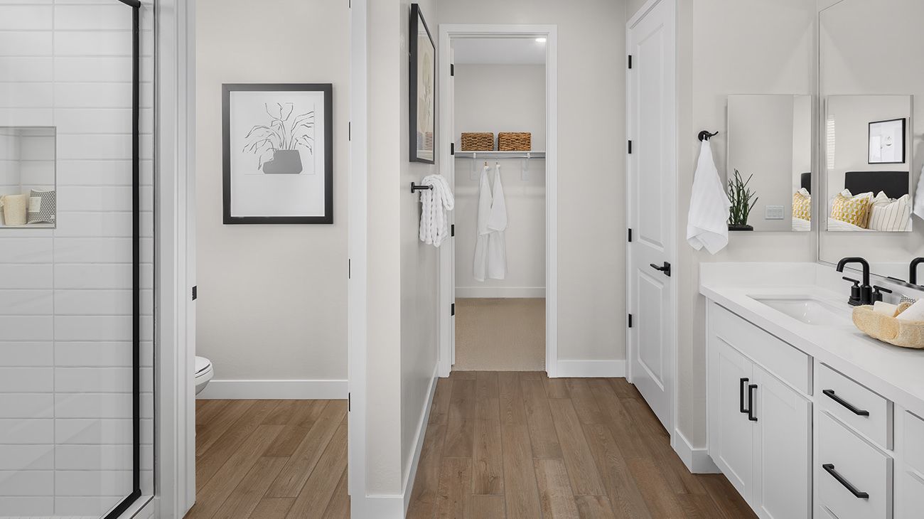 Primary Bath at Plan 4002, Windstone Ranch North