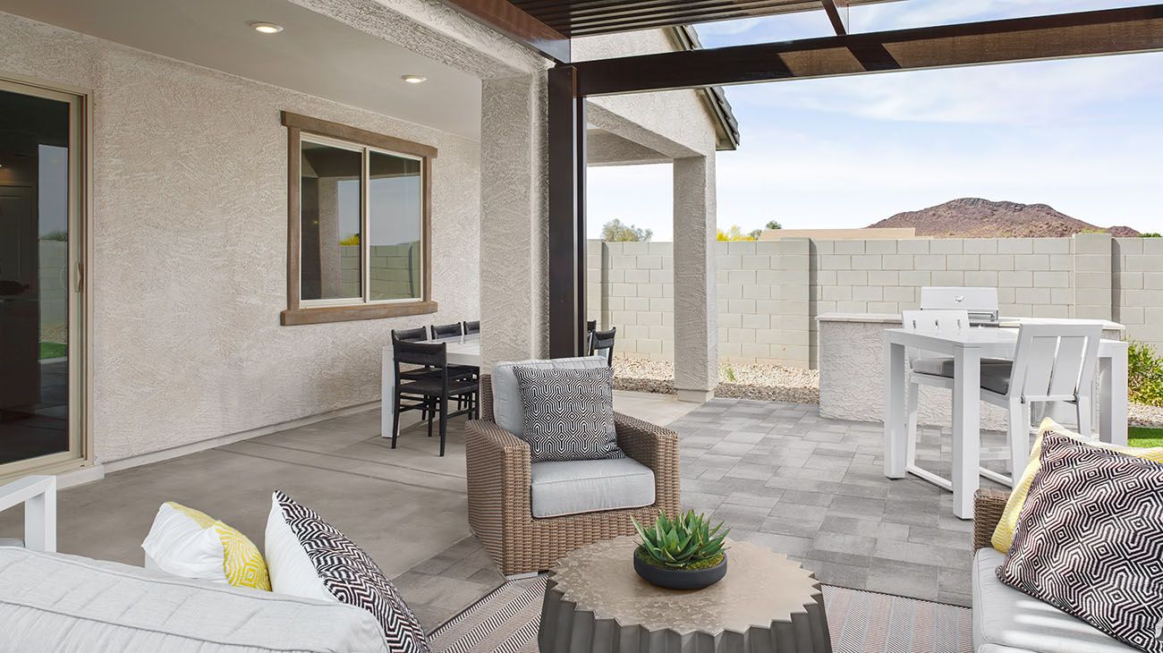 Covered Patio at Plan 4002, Windstone Ranch North