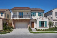 Olivewood at Portola Springs por New Home Co. en Orange County California