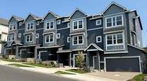 The Townes at the Vineyard por New Home Co. en Portland-Vancouver Oregon