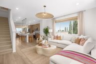 Tesoro Walk por The Olson Company en Los Angeles California