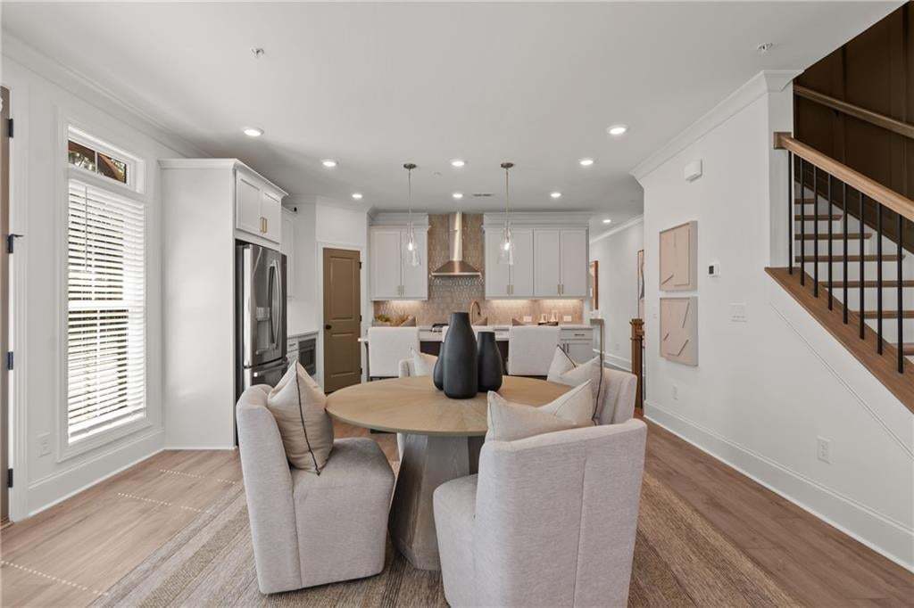 *Photos are not the actual unit. Decorated model home photos used.
