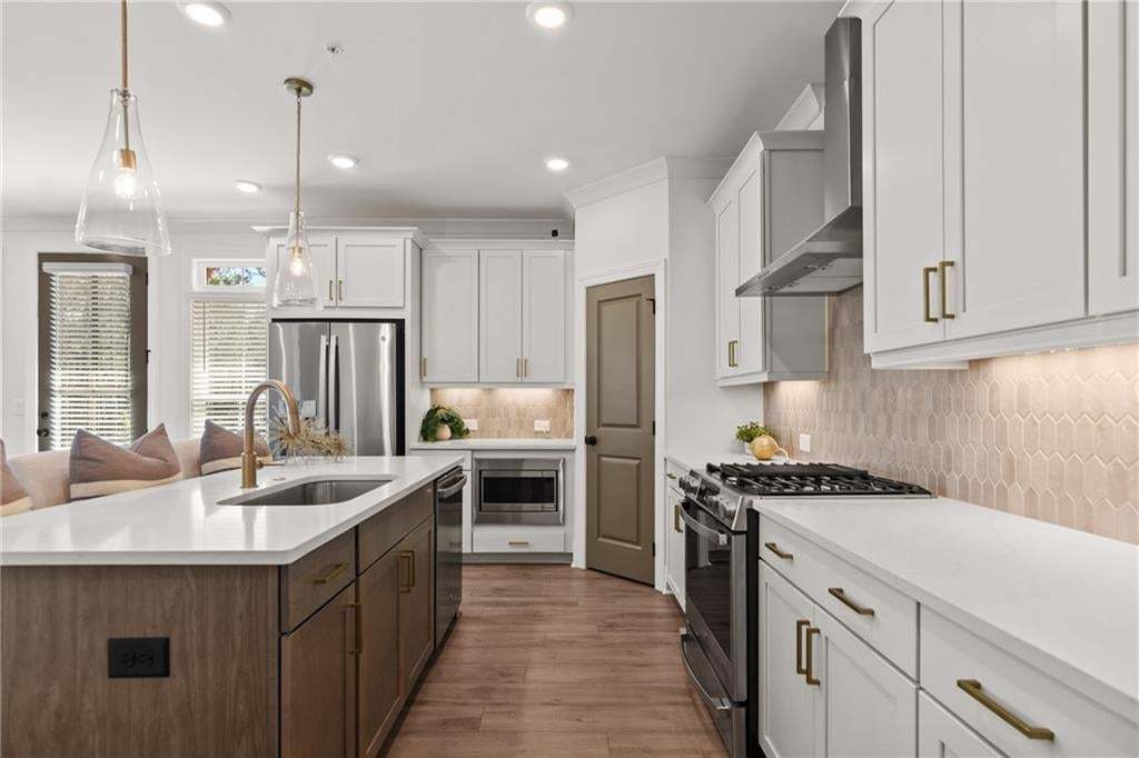 Spacious Kitchen with plenty of room for entertaining. *Photos are not the actual unit. Decorated model home photos used.