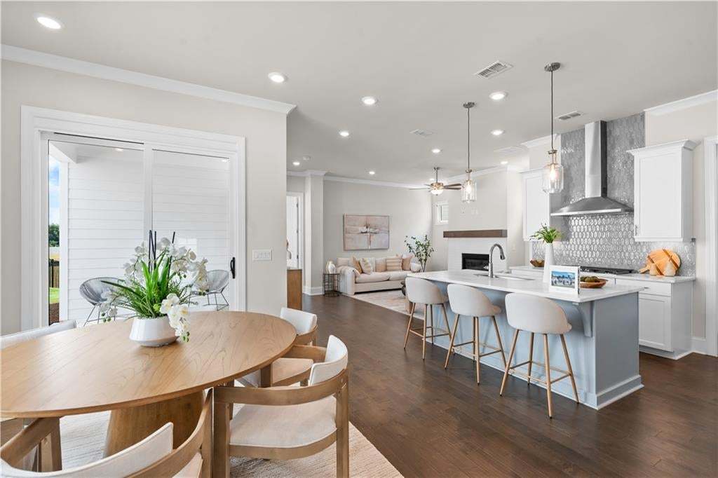Plenty of entertaining area in this well appointed home.