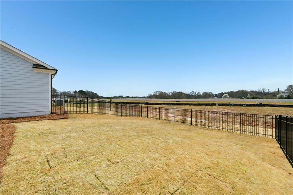 Big fenced in yard maintained by your HOA.