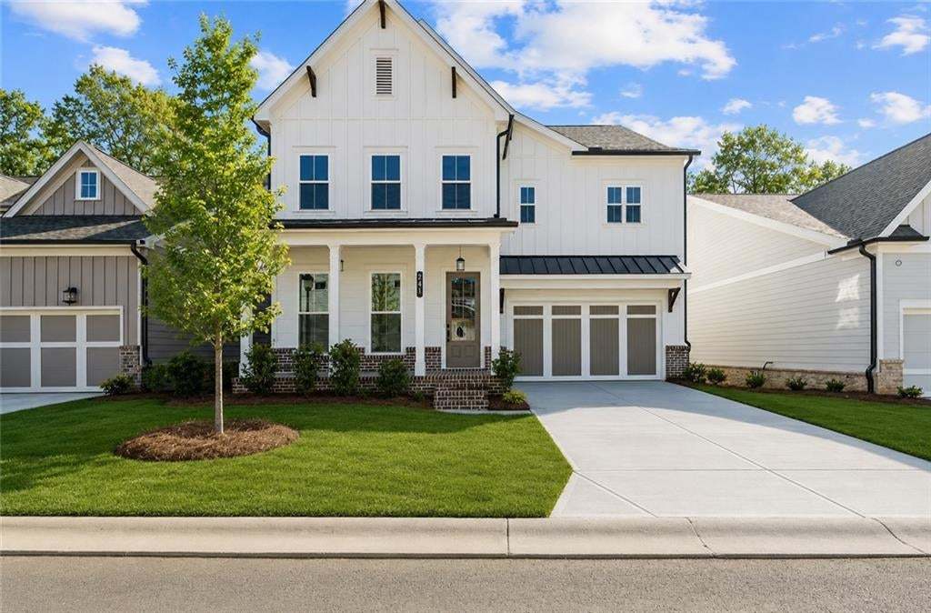 The Mansfield home at the Aberdeen in Hoschton.  Just minutes from downtown Hoschton, restaurants, shopping and easy access to I-85.