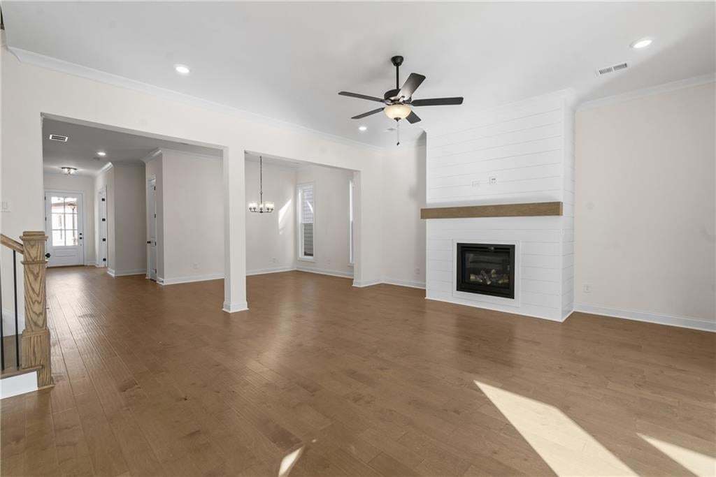 great entertaing space.