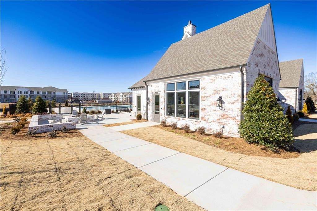 Great community clubhouse, great way to meet your neighbors!! Photo not of actual clubhouse, for representation purposes only.
