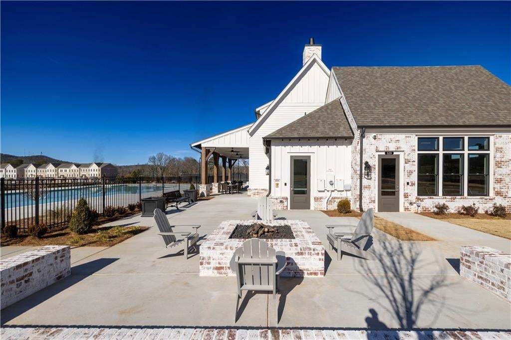 Plenty of outdoor space to enjoy the firepits on the cooler GA nights!! Pickleball courts, pool, fitness center, etc. all right here!! The Aberdeen community is gated and HOA lawn maintained.  Living at a resort!!