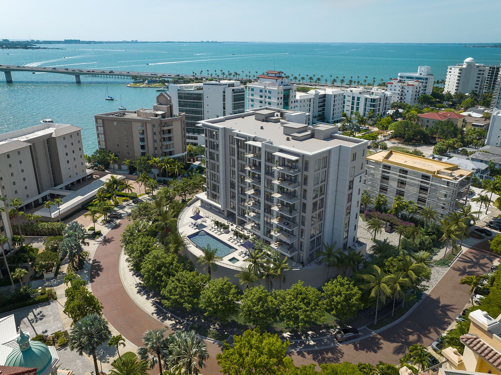 The Owen Golden Gate Point por The Ronto Group en Sarasota-Bradenton Florida