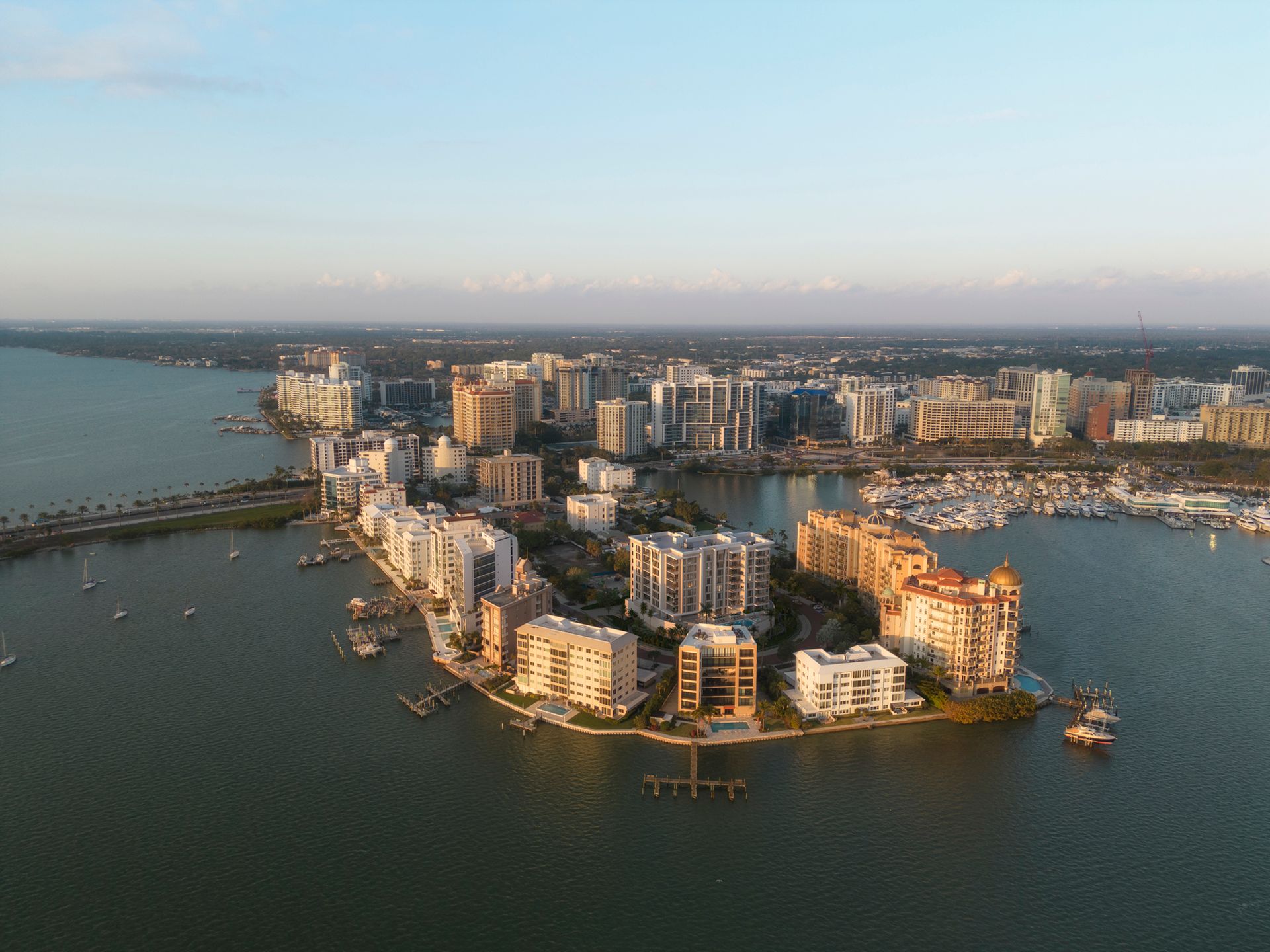 Ideally situated perfectly between the bridge to the keys and St Armand’s Circle and on the doorstep of all the hotspots that downtown has to offer.  Find yourself in a uniquely private quaint neighborhood that feels as though it’s miles outside of town. 