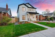 Colorado- Build On Your Homesite por Thomas James Homes en Denver Colorado