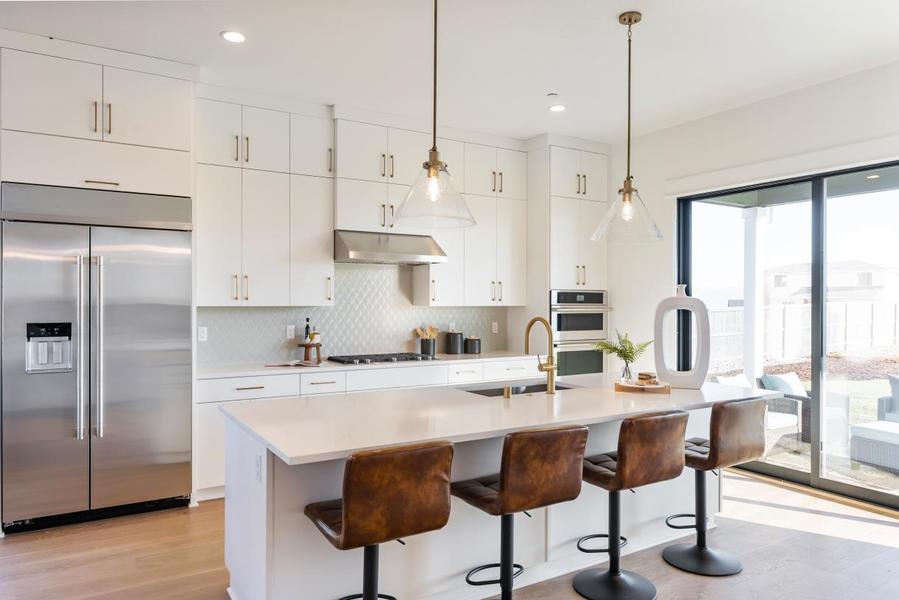 382 W Fir Lp (Suttle Farmhouse)