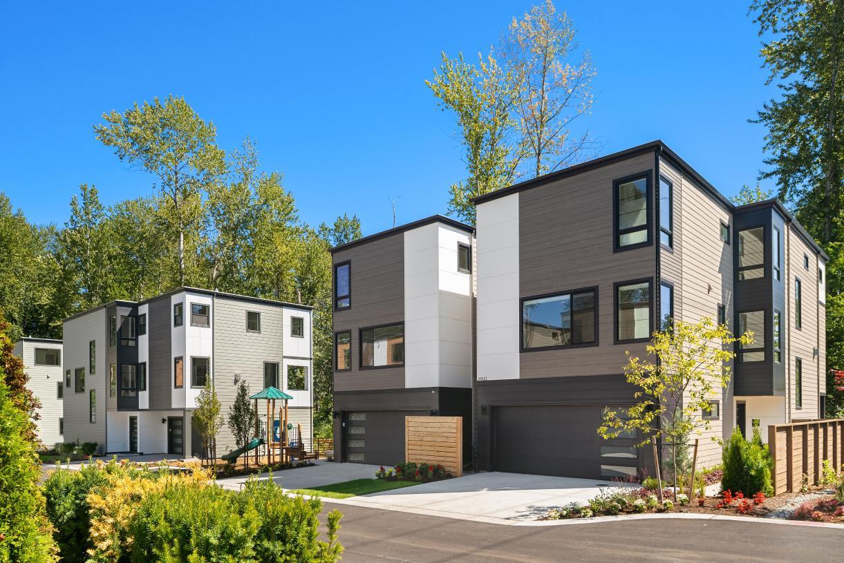 Bannerwood Contemporary on Home Site 10