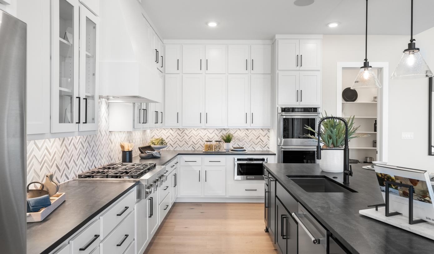 casa en Crestline at Brushy Creek - Cypress Collection por Toll Brothers