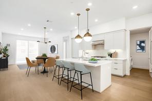 308 Torrey Pine Terrace 609 (2A)