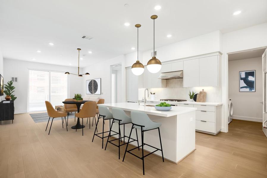 308 Torrey Pine Terrace, Unit 609 (2A)