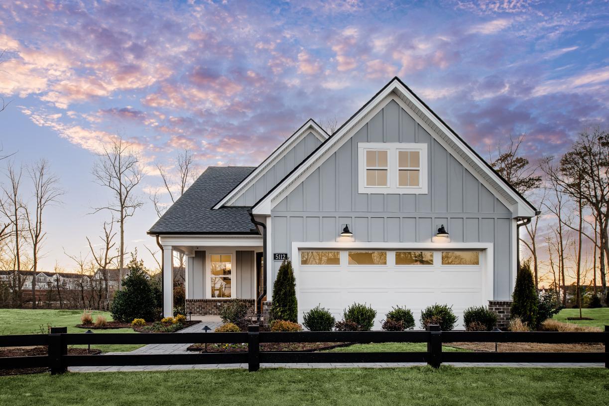 Regency at Olde Towne - Discovery Collection por Toll Brothers en Raleigh-Durham-Chapel Hill North Carolina