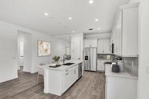 6783 68th SQ (Oakleaf)