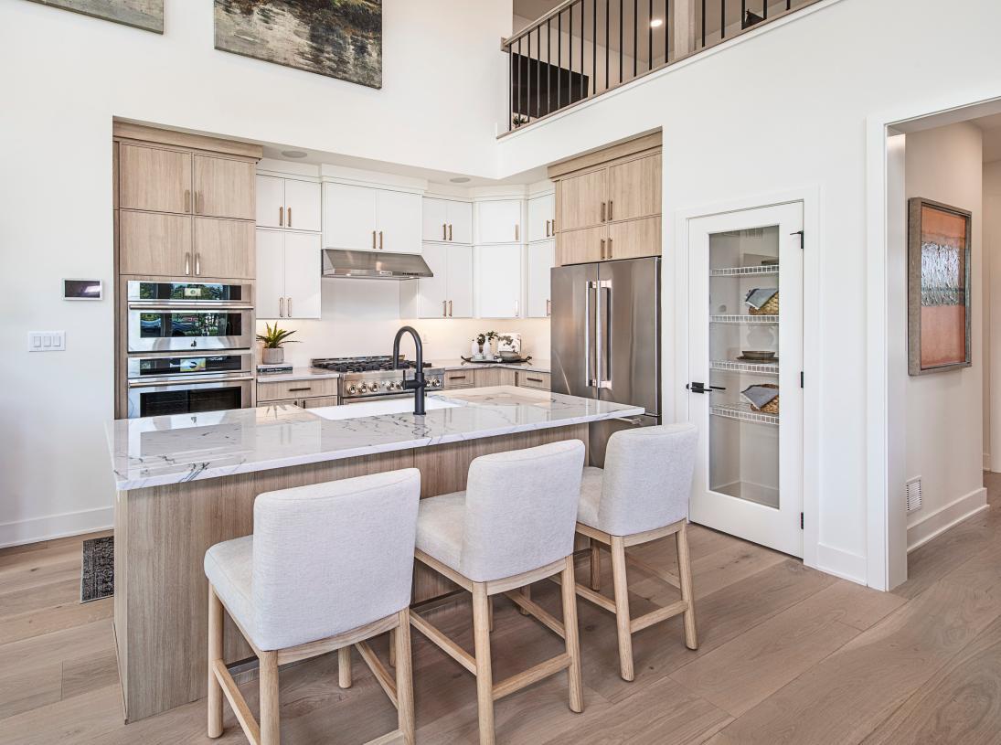 casa en Regency at West Windsor por Toll Brothers